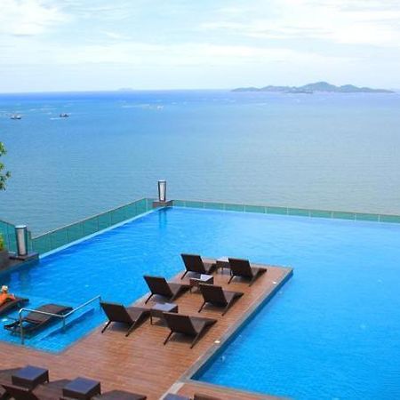 Stunning Sea View Condo On The Beach - Monthly Stay Pattaya ภายนอก รูปภาพ
