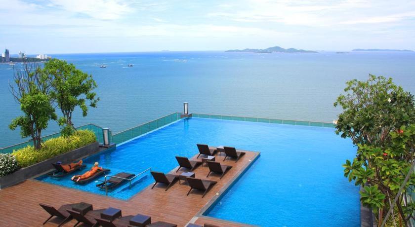 Stunning Sea View Condo On The Beach - Monthly Stay Pattaya ภายนอก รูปภาพ
