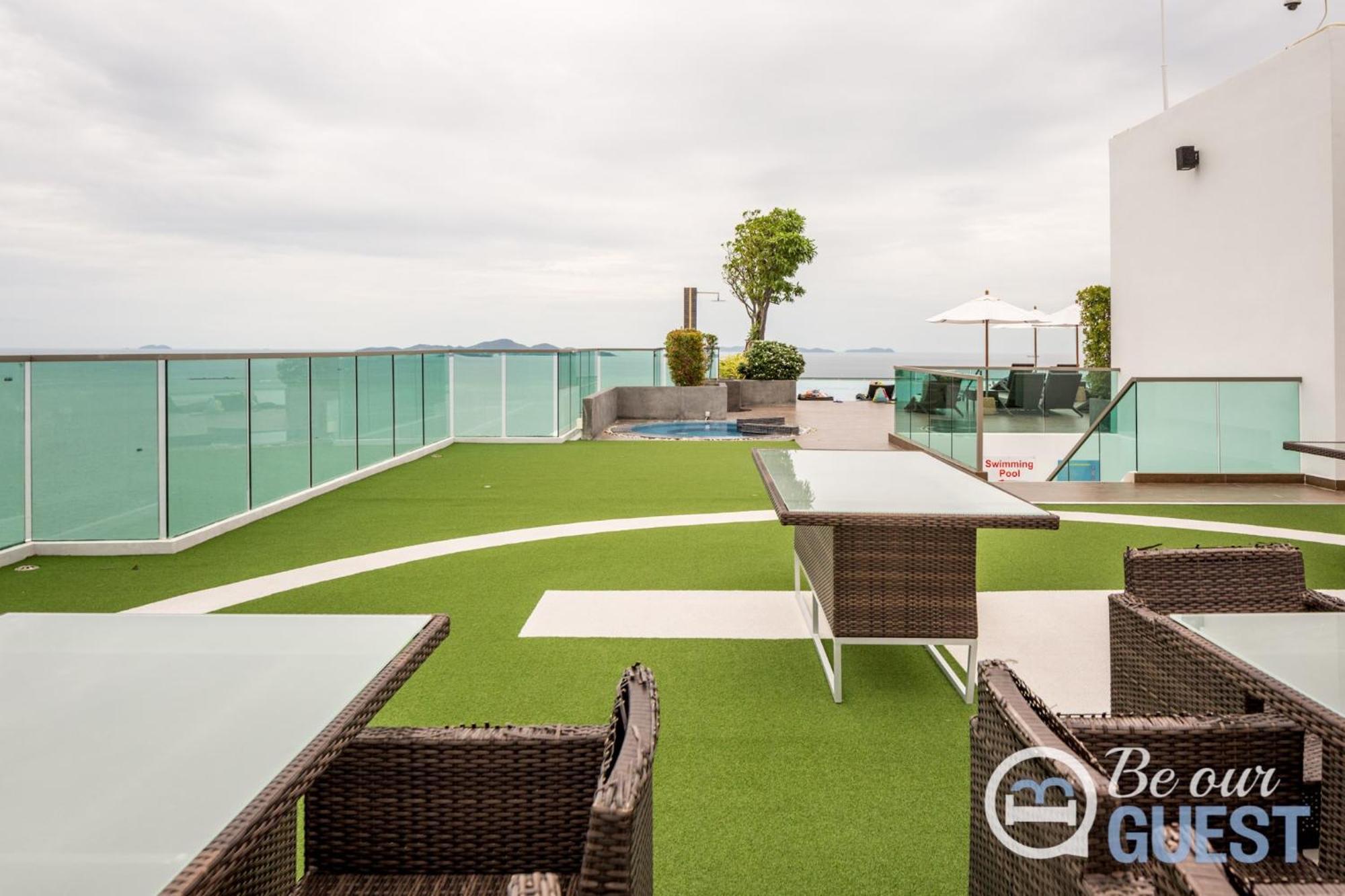 Stunning Sea View Condo On The Beach - Monthly Stay Pattaya ภายนอก รูปภาพ
