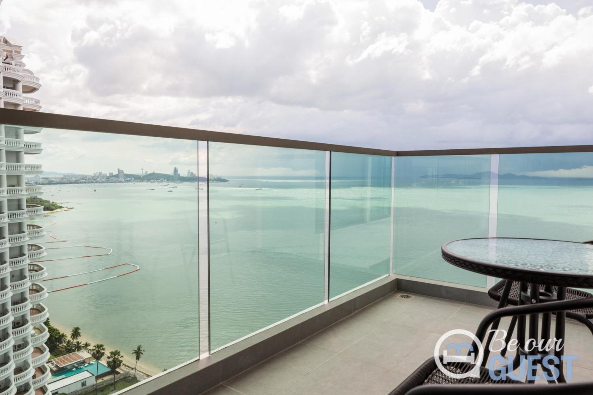 Stunning Sea View Condo On The Beach - Monthly Stay Pattaya ห้อง รูปภาพ